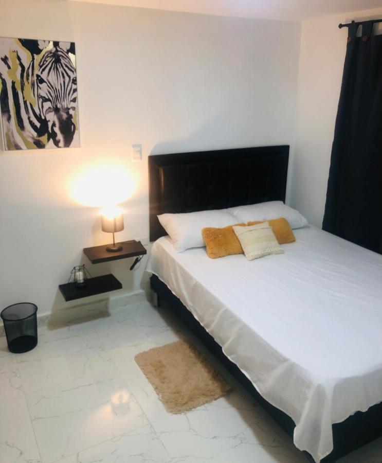 Habitacion Privada Hostel 790 Medellín Extérieur photo
